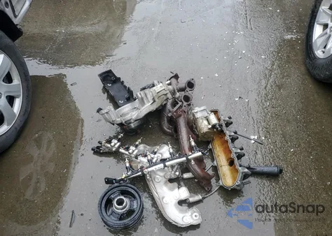 2020 Chevrolet Silverado K1500 Lt z USA, uszkodzony, nr VIN 1GCRYDEDXLZ215436